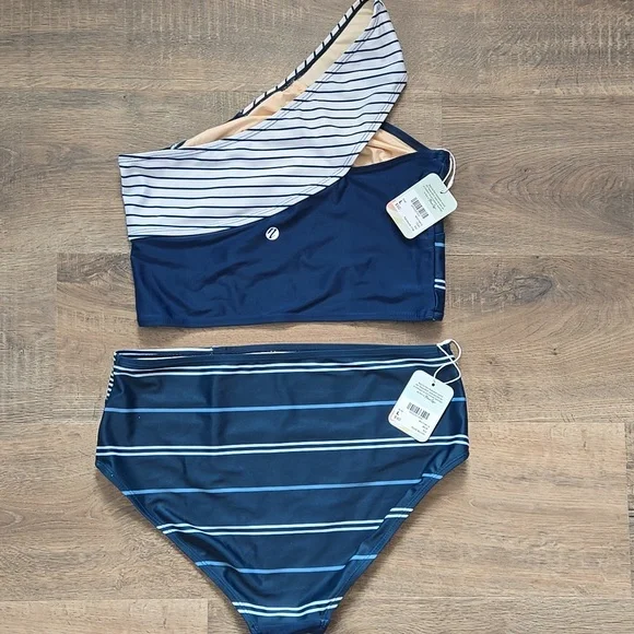 Nani Swim Suit Kai - Picture 2 of 6